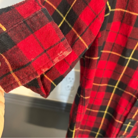 L.L. Bean Red Flannel Button Down Shirt Size S - Picture 12 of 12